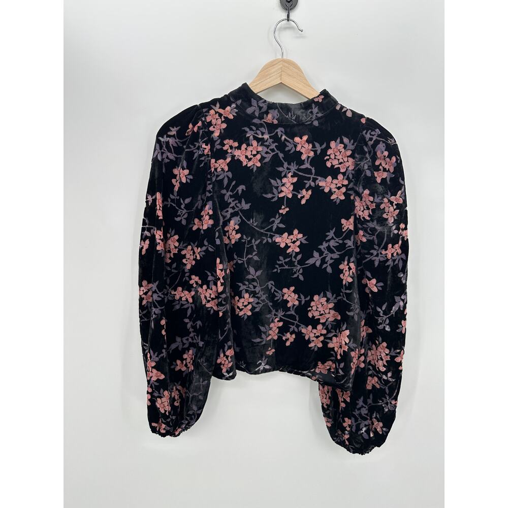 Another Love Womens Black Floral Velvet Long Sleeve Blouse Size S NWT Feminine